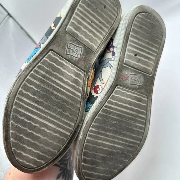 Hand Painted Pokemon Shoes Size 8 WIDE Custom Anime Manga Fan Art Canvas Comicon - Picture 9 of 11
